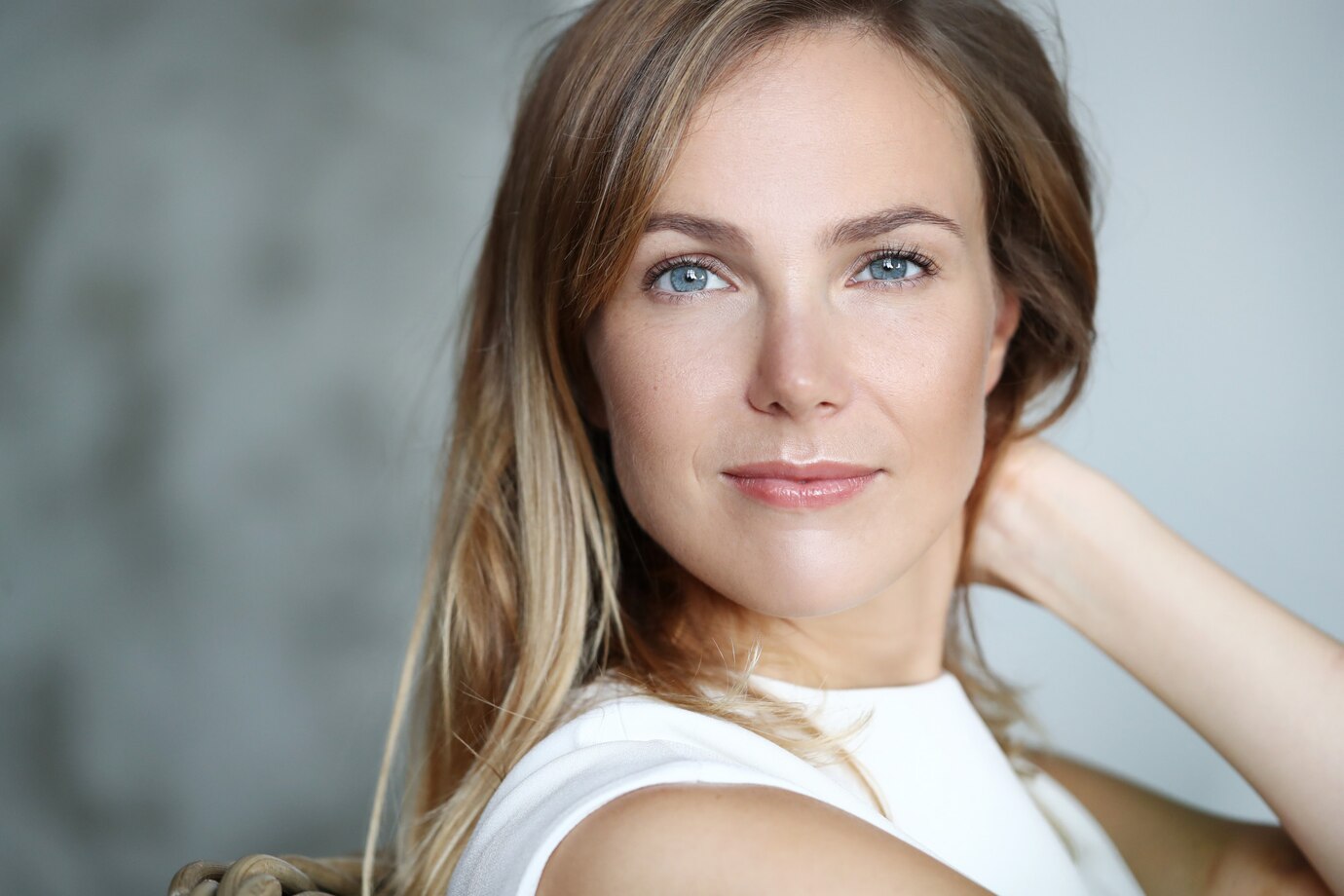 lovely-woman-white-dress_144627-23541 Profhilo model